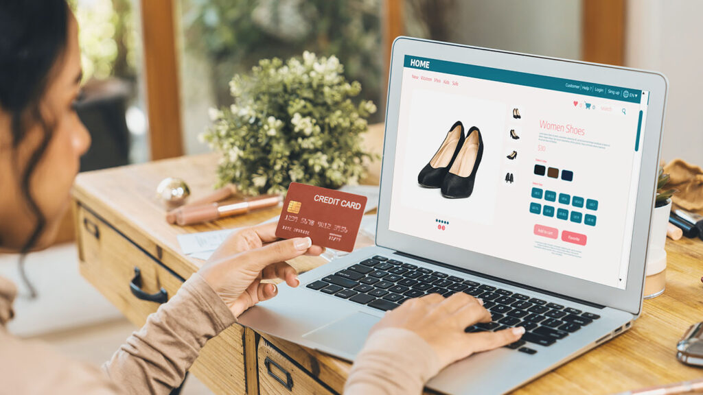 E-Commerce Photography Enhances the Shopping Experience